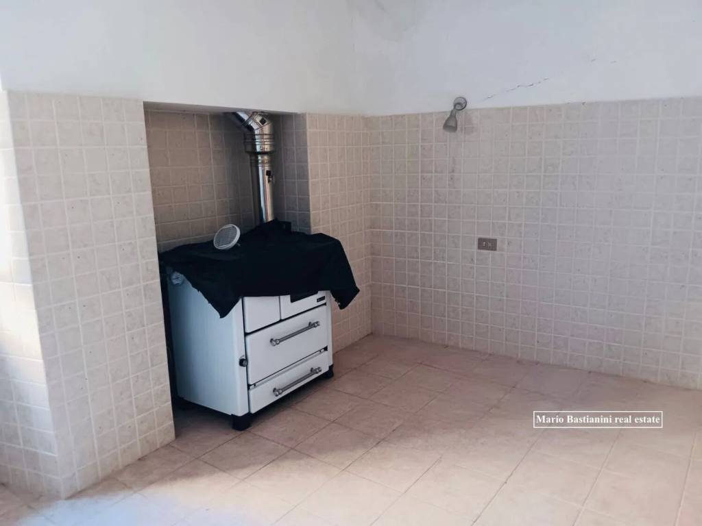 Palazzo / stabile a Castiglione della pescaia in Vetulonia S.N.C. - Foto 3