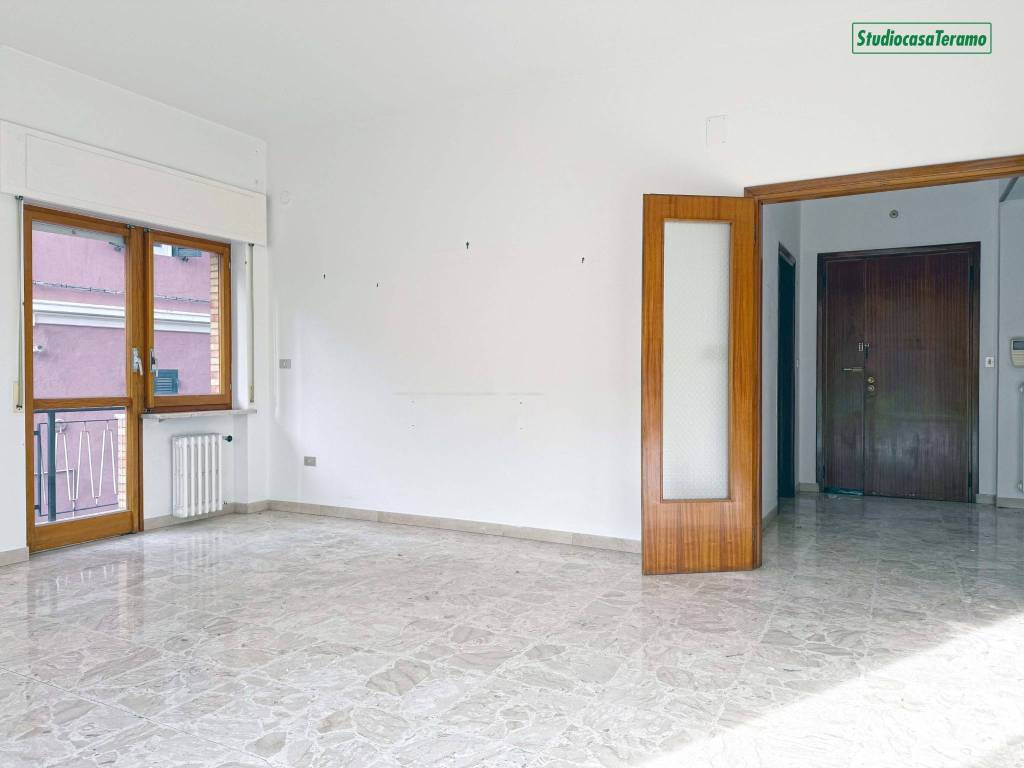 Appartamento a Teramo in Via Zaccaria da Teramo - Foto 4
