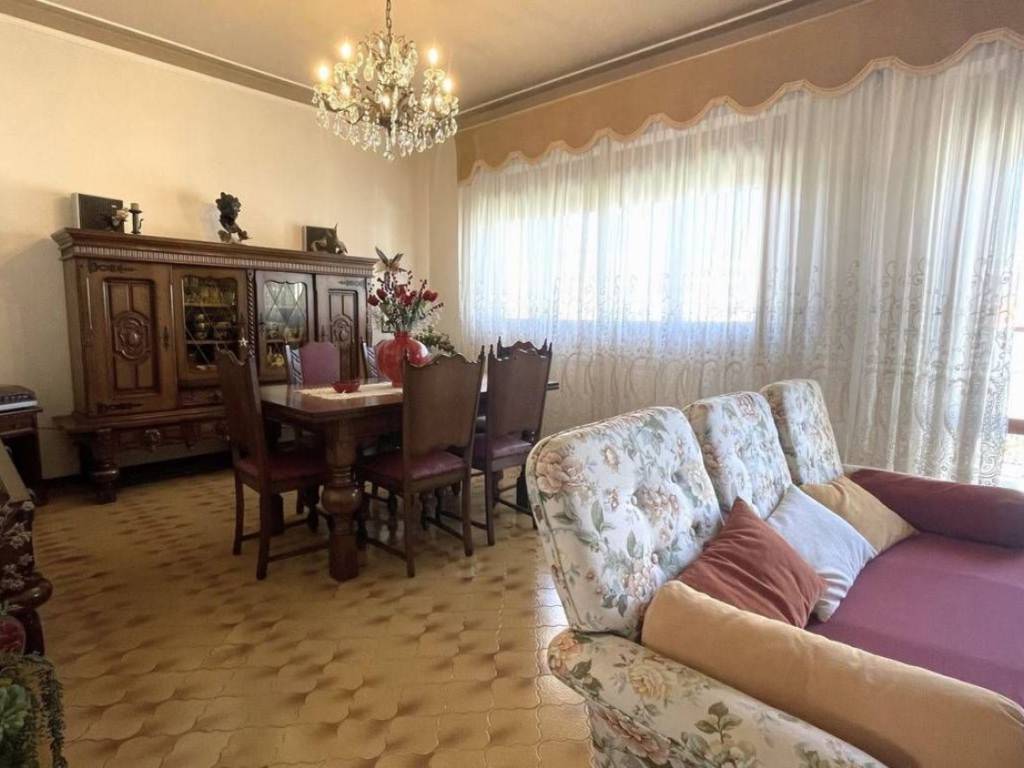 Villa a Camaiore in Via Garibaldi - Foto 4