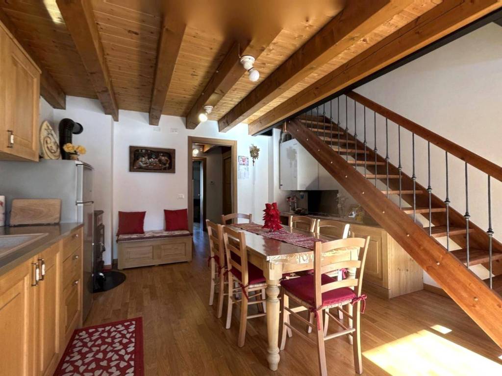 Appartamento a Malborghetto valbruna in Via Alpi Giulie - Foto 4