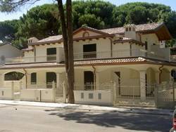 Villa a Comacchio in Via Donato Bramante, 34 - Foto 3