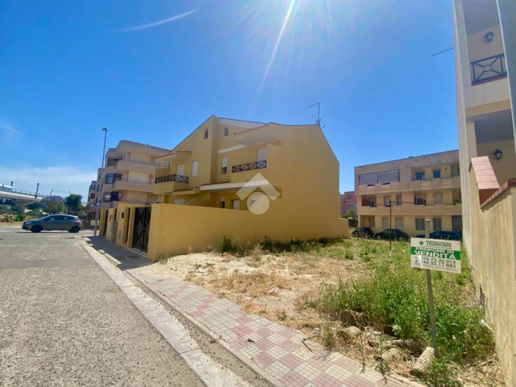 Terreno a Monserrato in Via San G. Emiliani - Foto 4