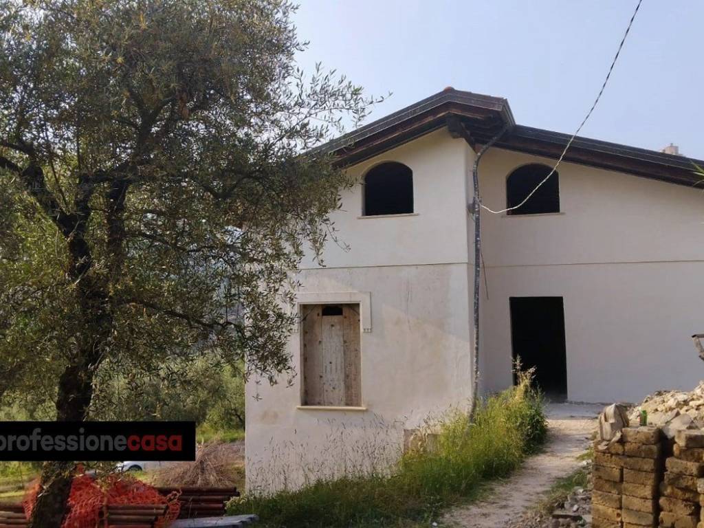Casa indipendente a Veroli in via pastena, 25 - Foto 2
