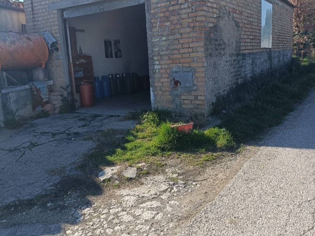 Box / garage a Loreto aprutino - Foto 4