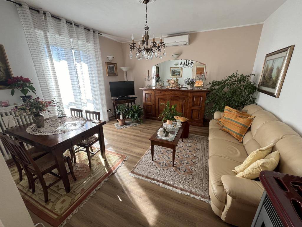 Appartamento a Ternate in Via Malpaga, 5 - Foto 2