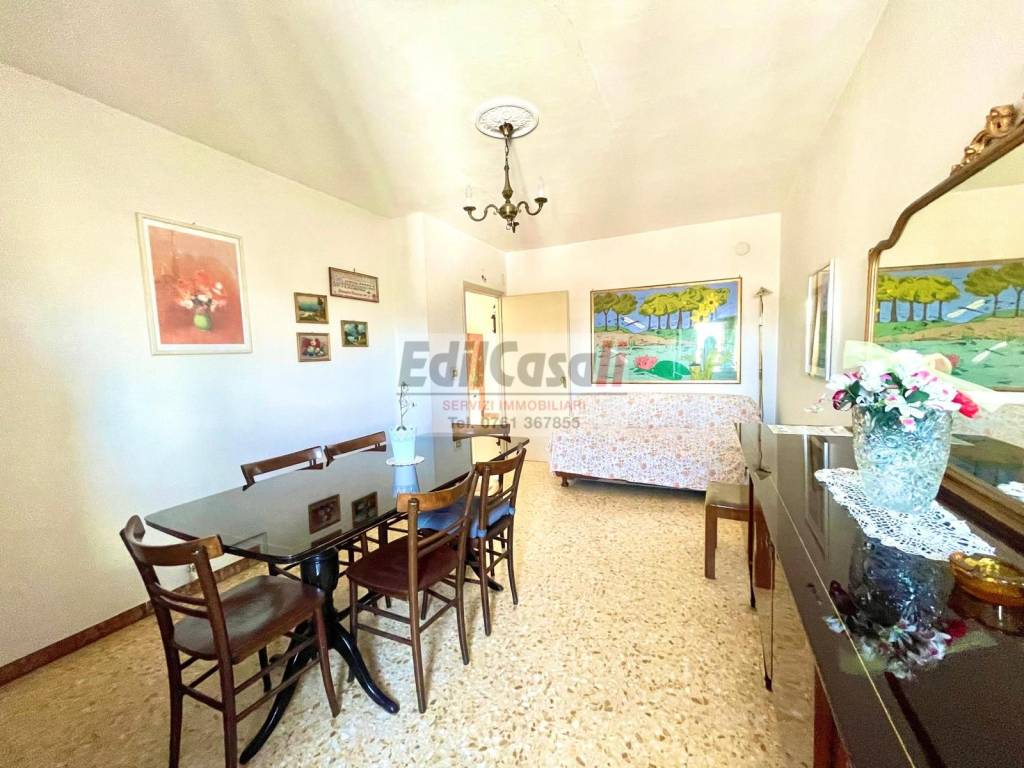 Casa indipendente a Graffignano in Via Roma - Foto 3