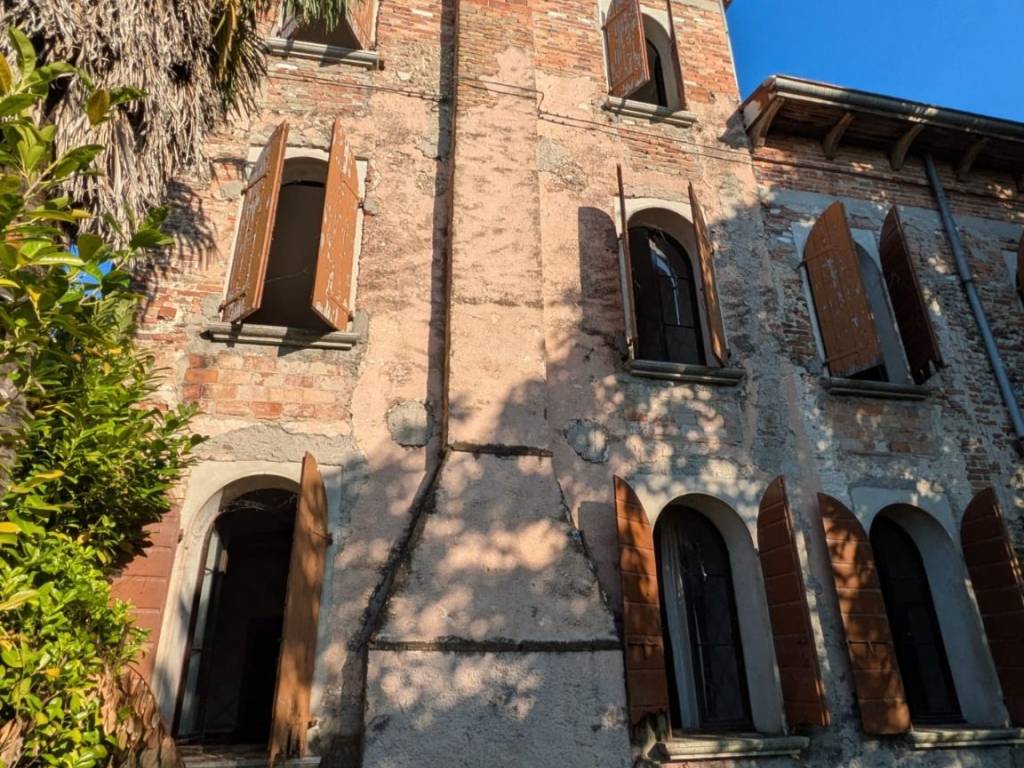Villa a Paese in Via San Gottardo, 7 - Foto 2