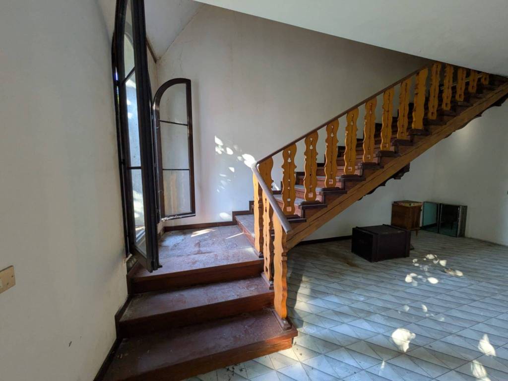 Villa a Paese in Via San Gottardo, 7 - Foto 5