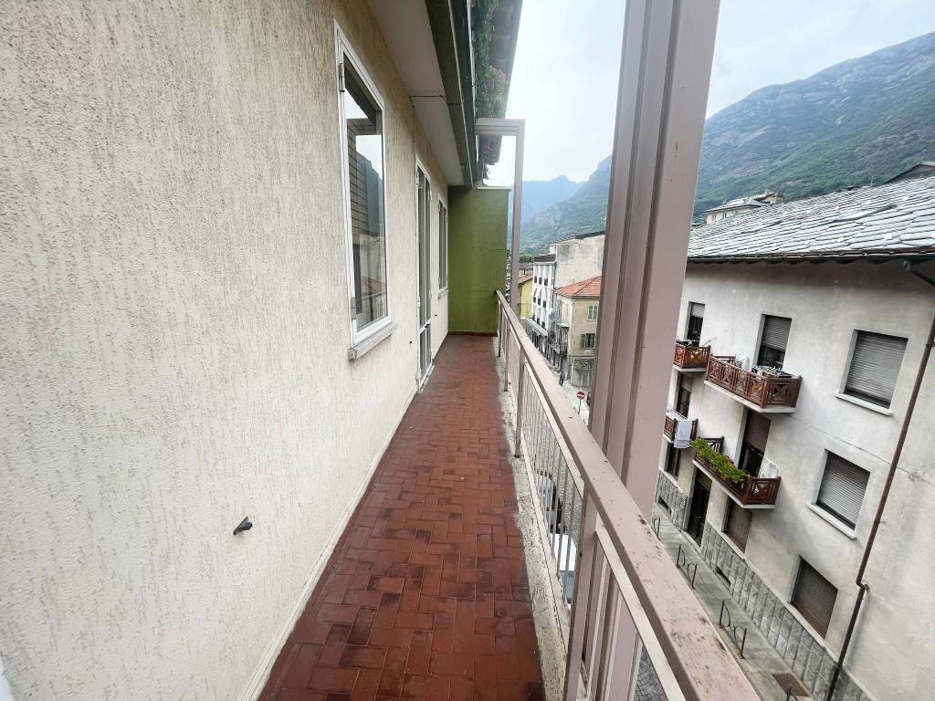 Appartamento a Saint-vincent in Via A. Vuillerminaz - Foto 4