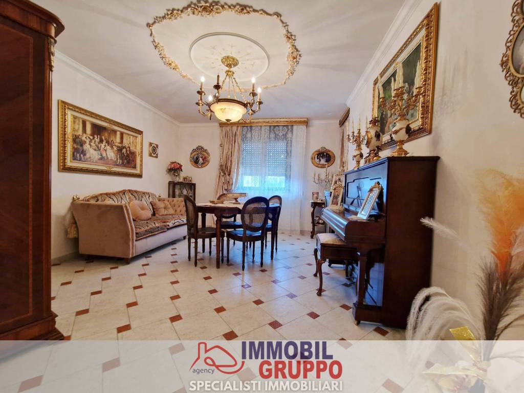 Appartamento a Andria in Via Mattia Preti - Foto 3