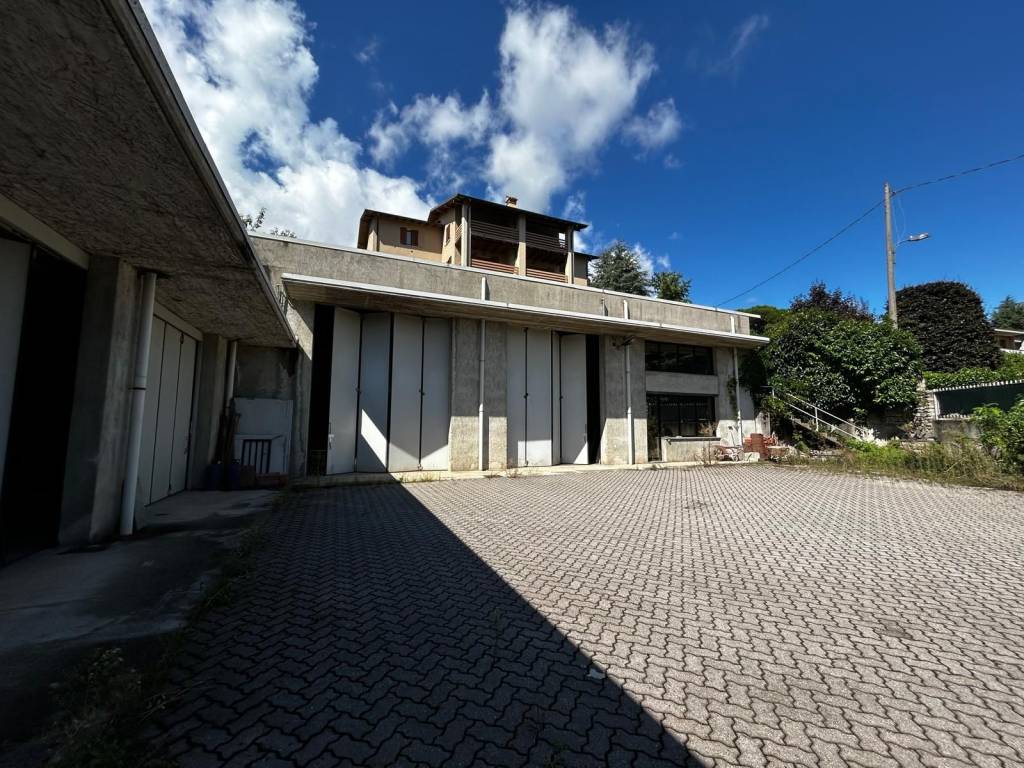 Immobile a Erba in Via Lodorina, 5 - Foto 3