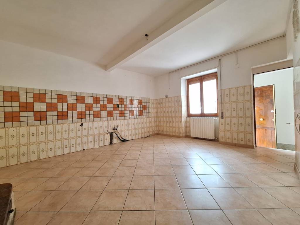 Appartamento a Benevento in Contrada San Vitale - Foto 4