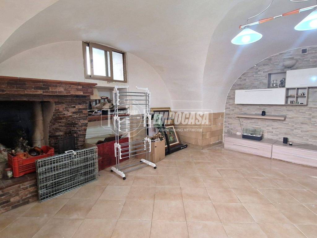 Casa indipendente a Bari in Vico 2' Vela - Foto 2