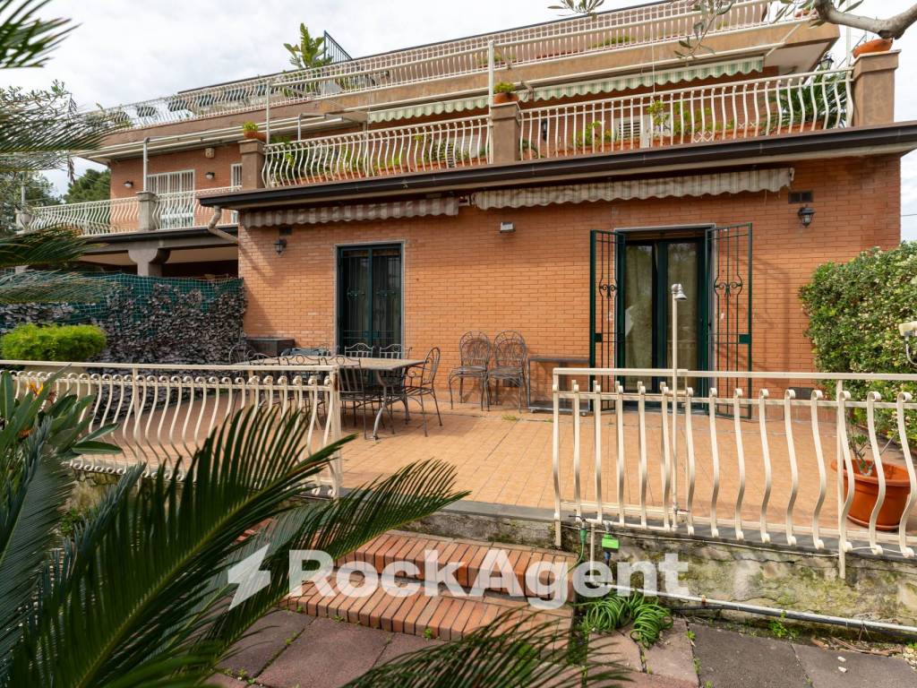 Appartamento a Aci castello in Via Livorno, 147 - Foto 3