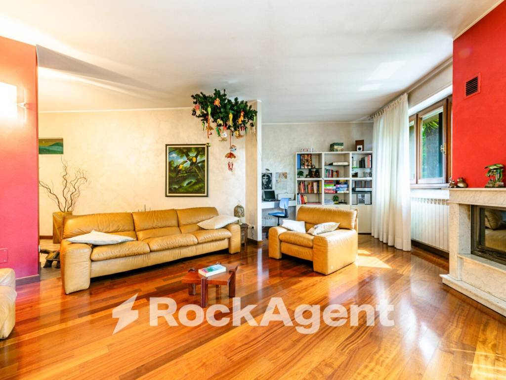 Villa a Mozzo in Via Giovanni Boccaccio, 4 - Foto 3