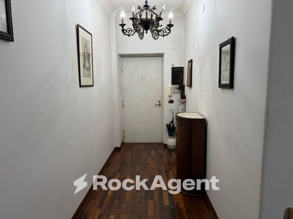 Appartamento a Napoli in Via Alessandro Manzoni, 157 - Foto 4
