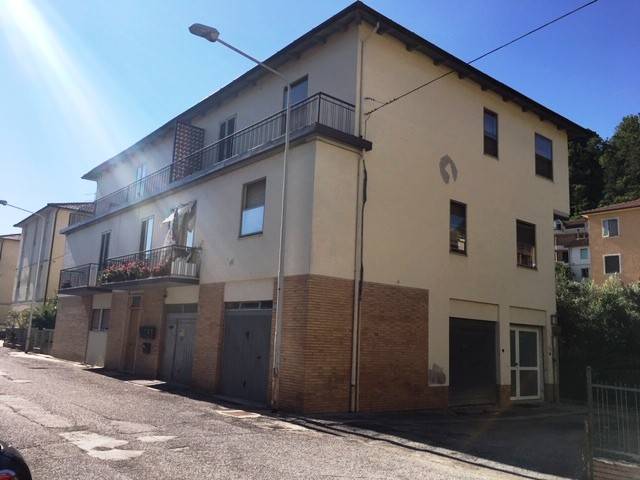 Appartamento a San severino marche in Via Francesco Petrarca - Foto 2