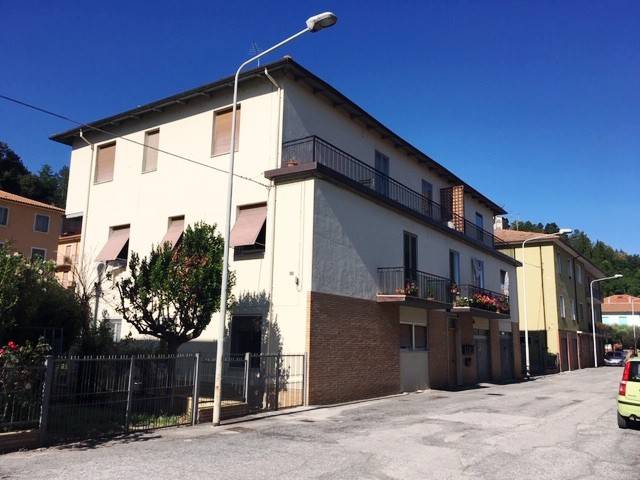 Appartamento a San severino marche in Via Francesco Petrarca - Foto 3