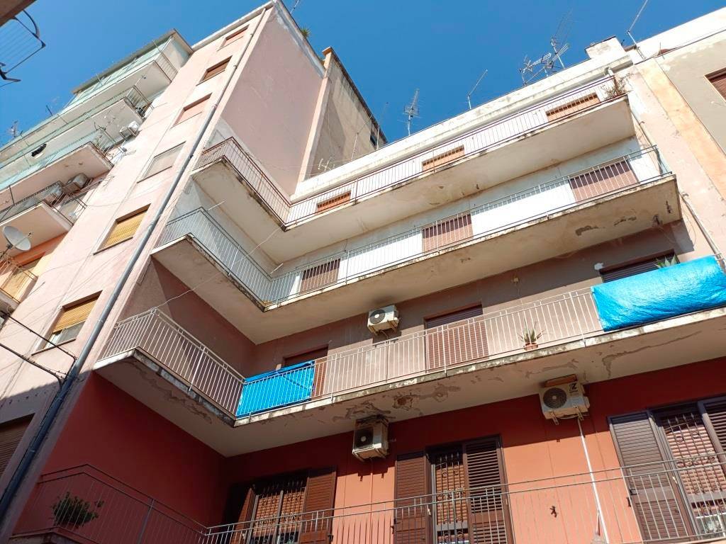 Appartamento a Catania in Via Bernardo Zanghì, 18 - Foto 2