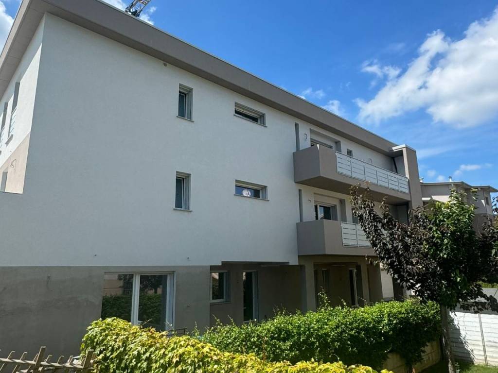Appartamento a Valsamoggia in Via Generale Carlo Alberto Dalla Chiesa - Foto 2