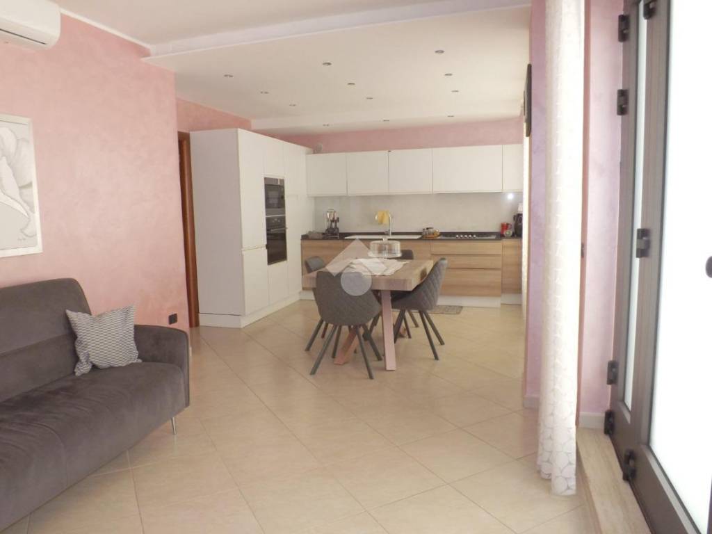 Appartamento a Bisceglie in Via P. Mascagni, 70 - Foto 2