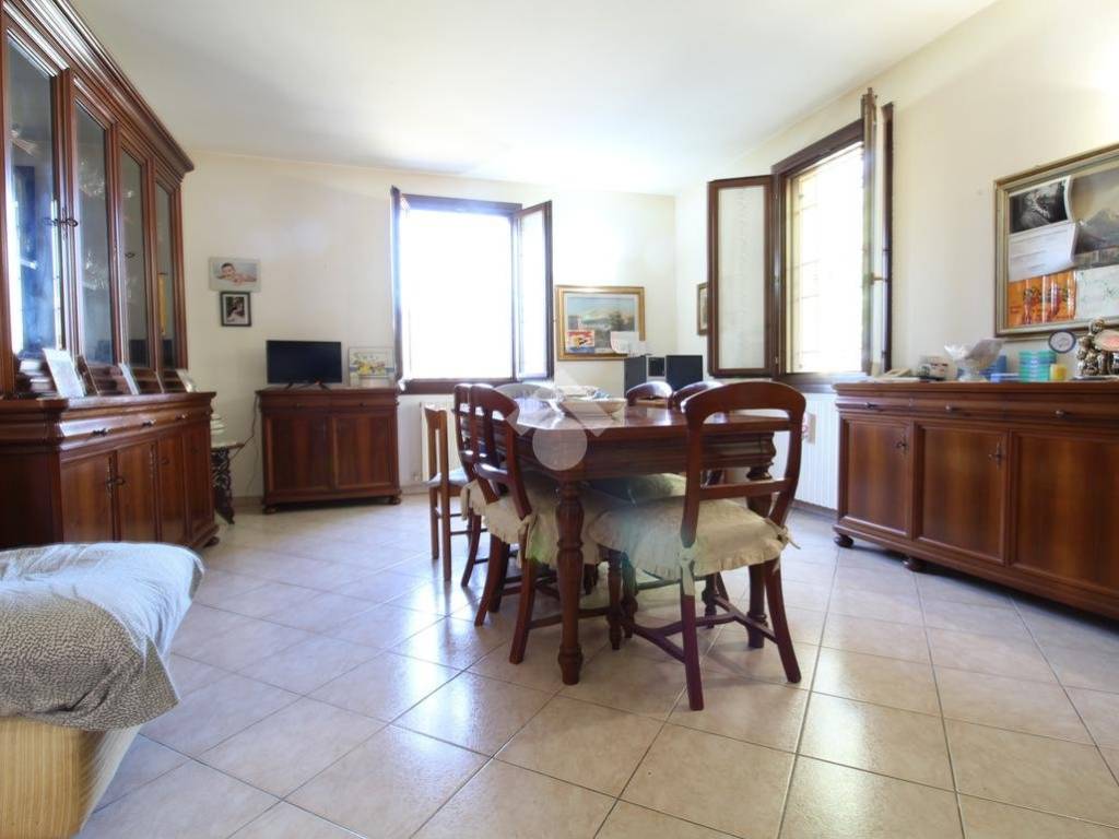 Appartamento a Gonzaga in Str. Bondeno degli Arduini, 65 - Foto 3