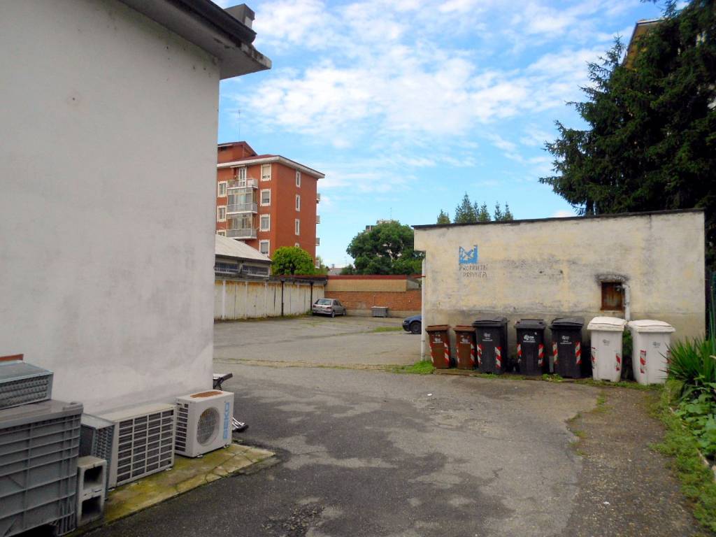 Box / garage a Vercelli in Via Giuseppe Failla, 19 - Foto 2