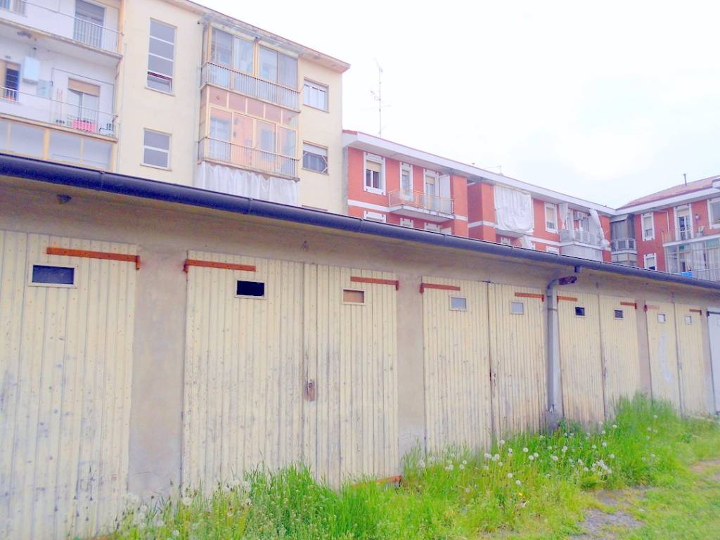 Box / garage a Vercelli in Via Giuseppe Failla, 19 - Foto 3