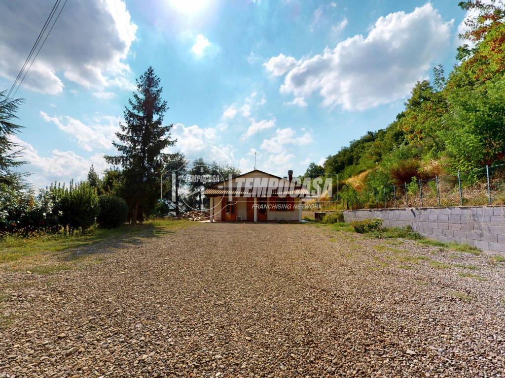 Villa a Valsamoggia in Via Maiola 1437 - Foto 1