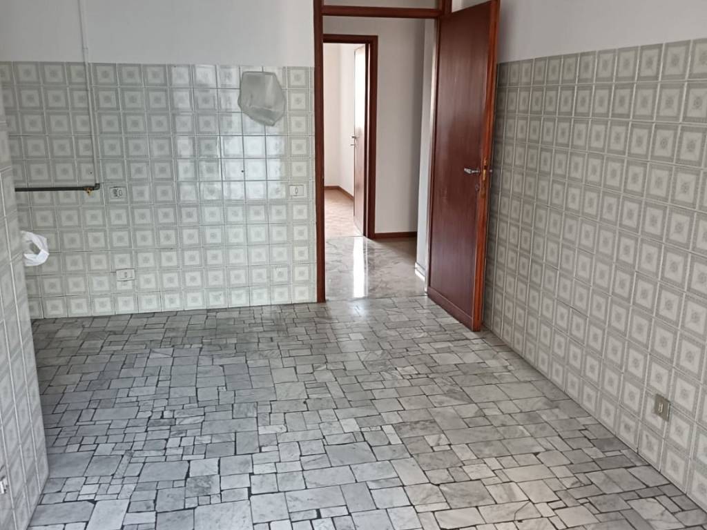 Appartamento a Rho in Via Lainate, 62 - Foto 5