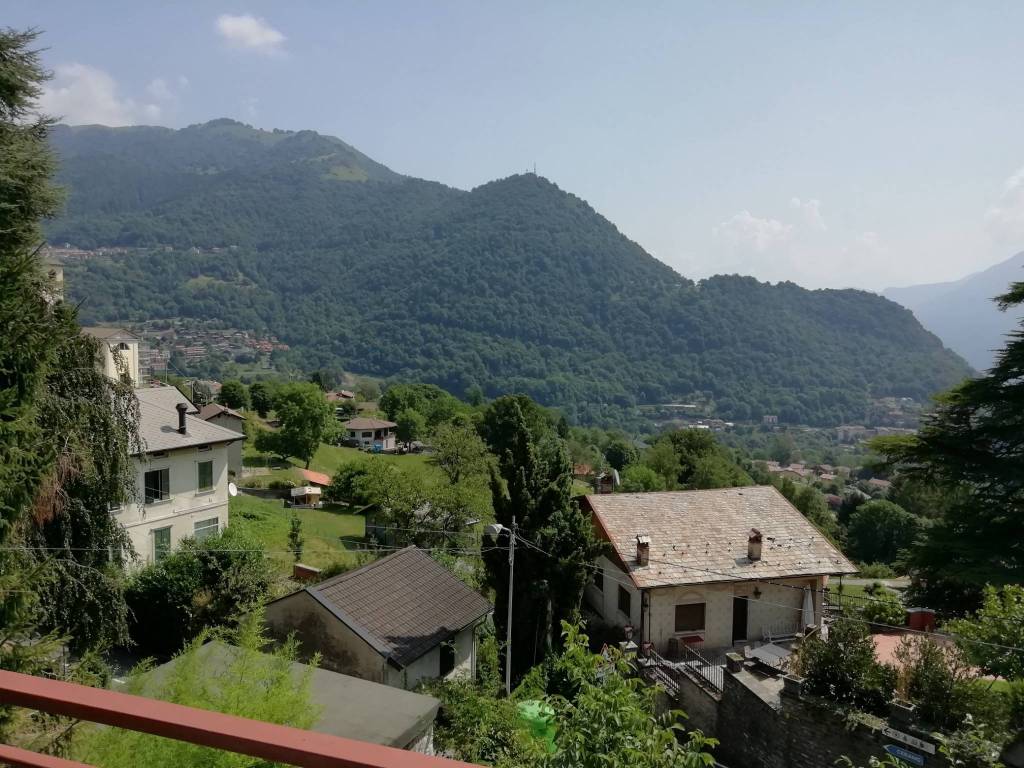 Casa indipendente a Cerano d'intelvi in Via Latteria, 22 - Foto 2