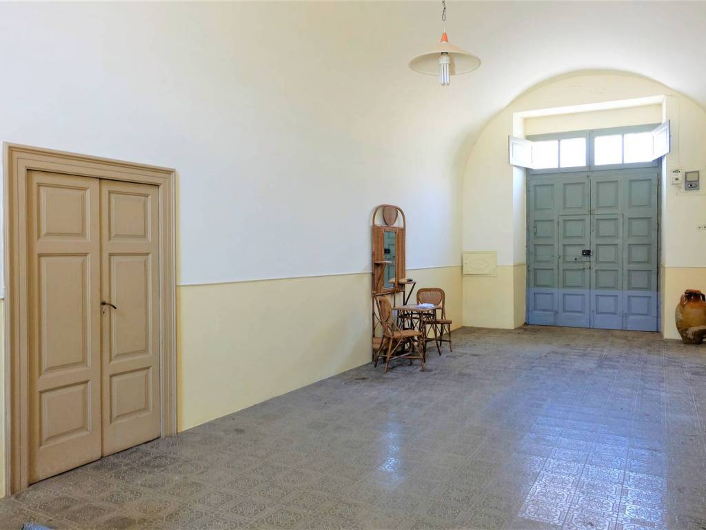 Palazzo / stabile a Turi in Via Casamassima, 98 - Foto 3
