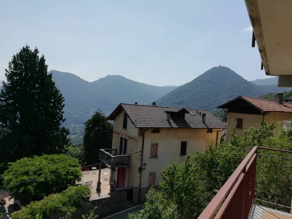Casa indipendente a Cerano d'intelvi in Via Latteria, 22 - Foto 2