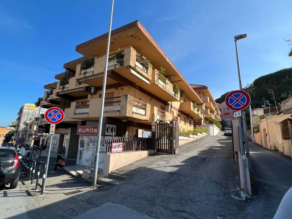 Appartamento a Messina in Viale Annunziata, 110 - Foto 2