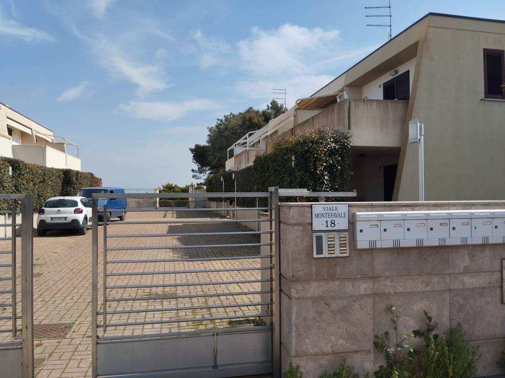 Villa a Pulsano in Viale Monte Favale, 18 - Foto 2