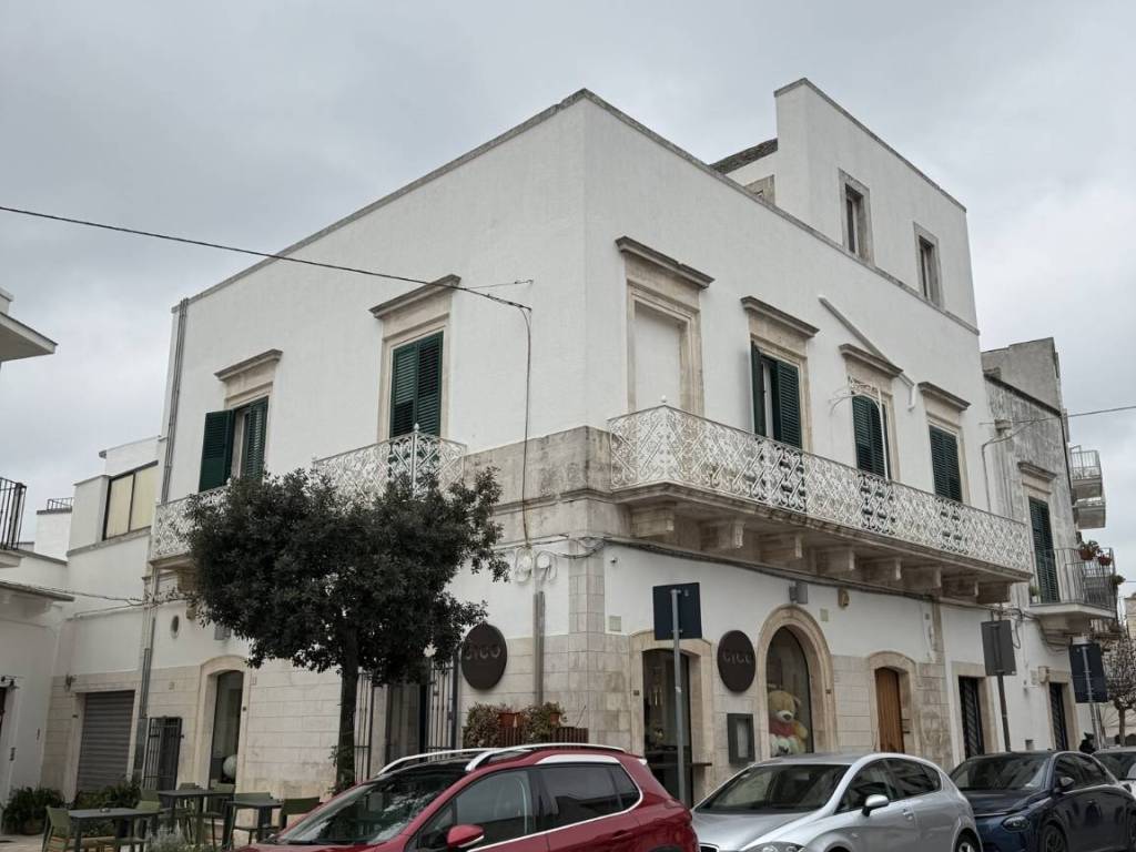 Appartamento a Alberobello in Piazza XXVII Maggio, 3 - Foto 4