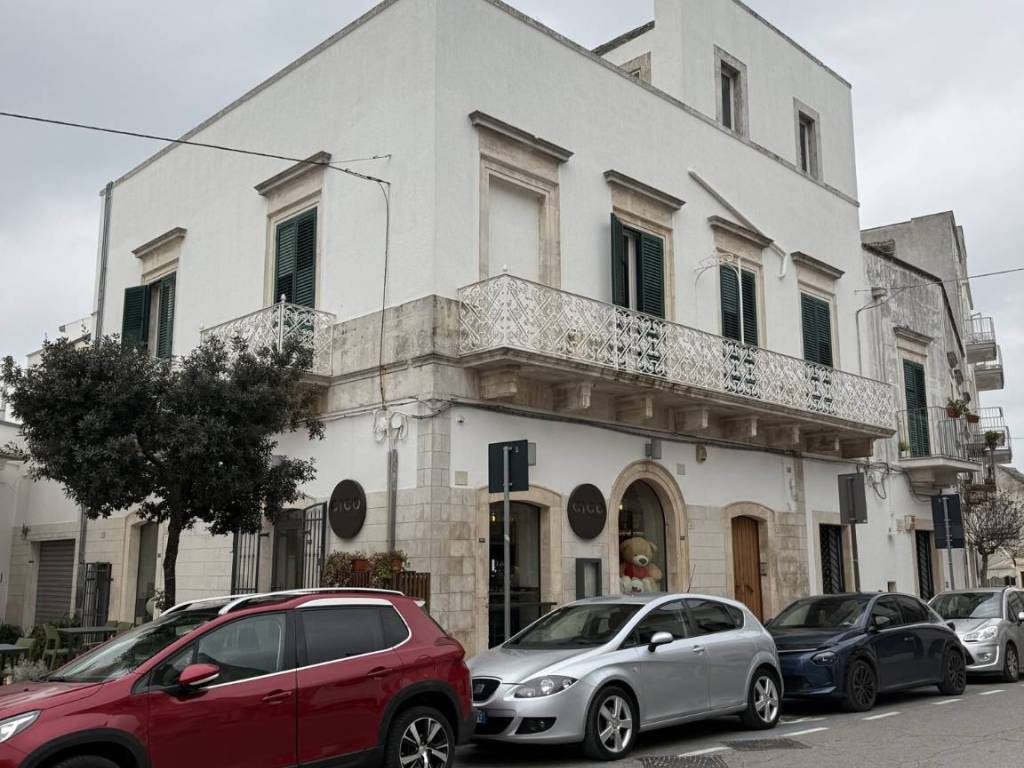 Appartamento a Alberobello in Piazza XXVII Maggio, 3 - Foto 5