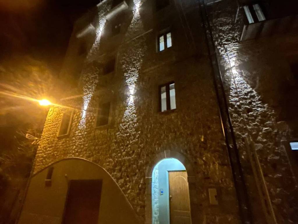 Appartamento a Lauria in Taver S.N.C. - Foto 2