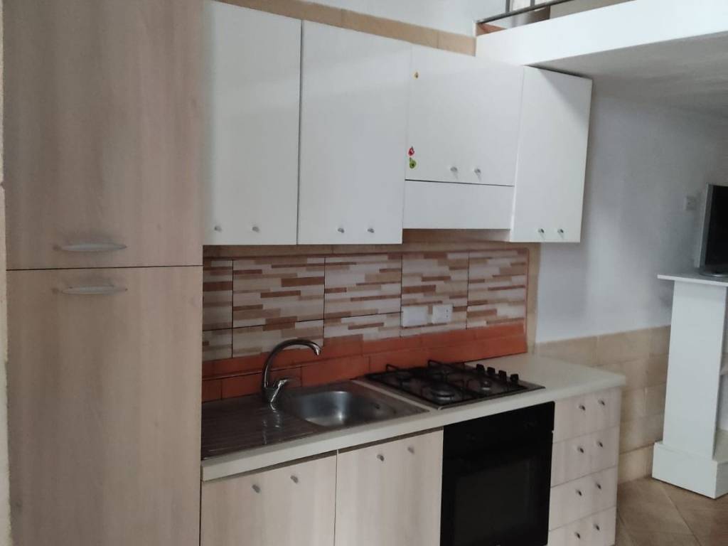 Appartamento a Matera in Vico Primo Emanuele Duni - Foto 2