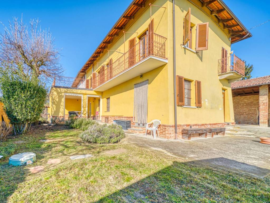 Rustico / casale a Montiglio monferrato in Frazione Carboneri, 25 - Foto 2