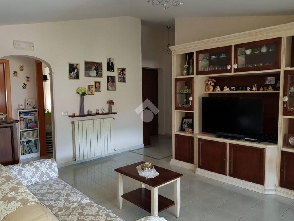 Appartamento a Sant'agata de' goti in via Santisi - Foto 2