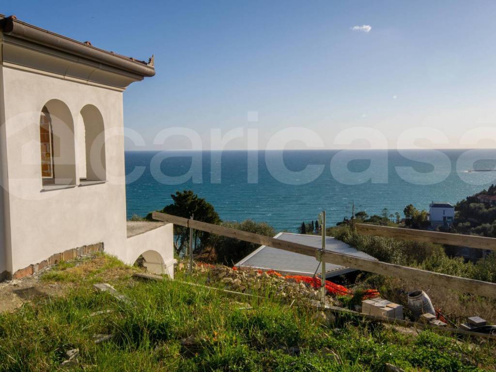 Villa a Imperia in centro residenziale capoberta - Foto 2