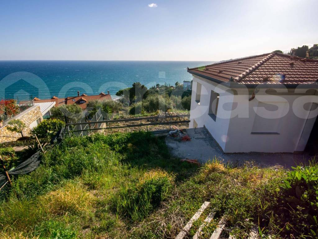 Villa a Imperia in centro residenziale capoberta - Foto 3