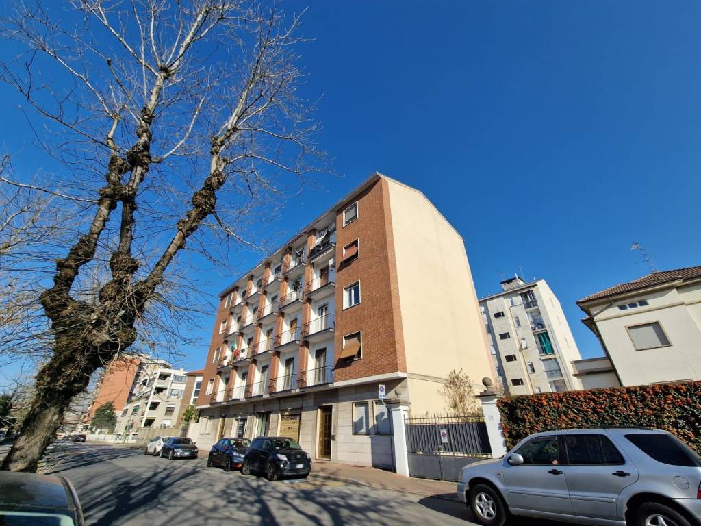 Appartamento a Vercelli in Corso Alessandro Salamano, 23 - Foto 2