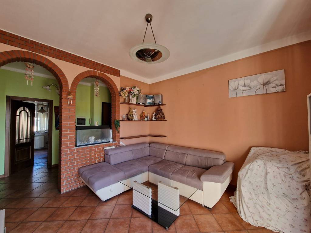 Appartamento a Vercelli in Corso Alessandro Salamano, 23 - Foto 3