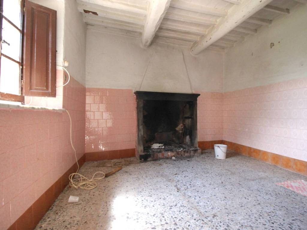 Appartamento a Bagni di lucca in Via Barrozzaia - Foto 3