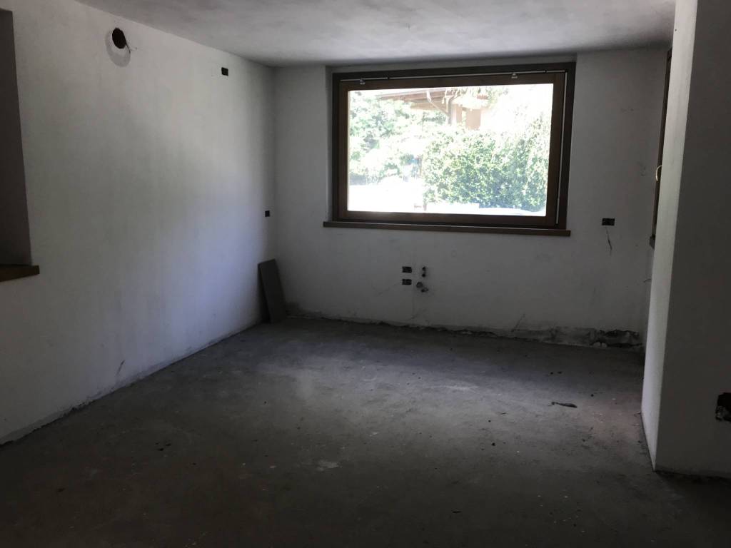 Casa indipendente a Morbegno in Via Giuseppe Mazzini - Foto 4