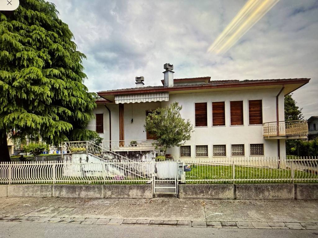 Villa a Limena in Via Dante Alighieri - Foto 2
