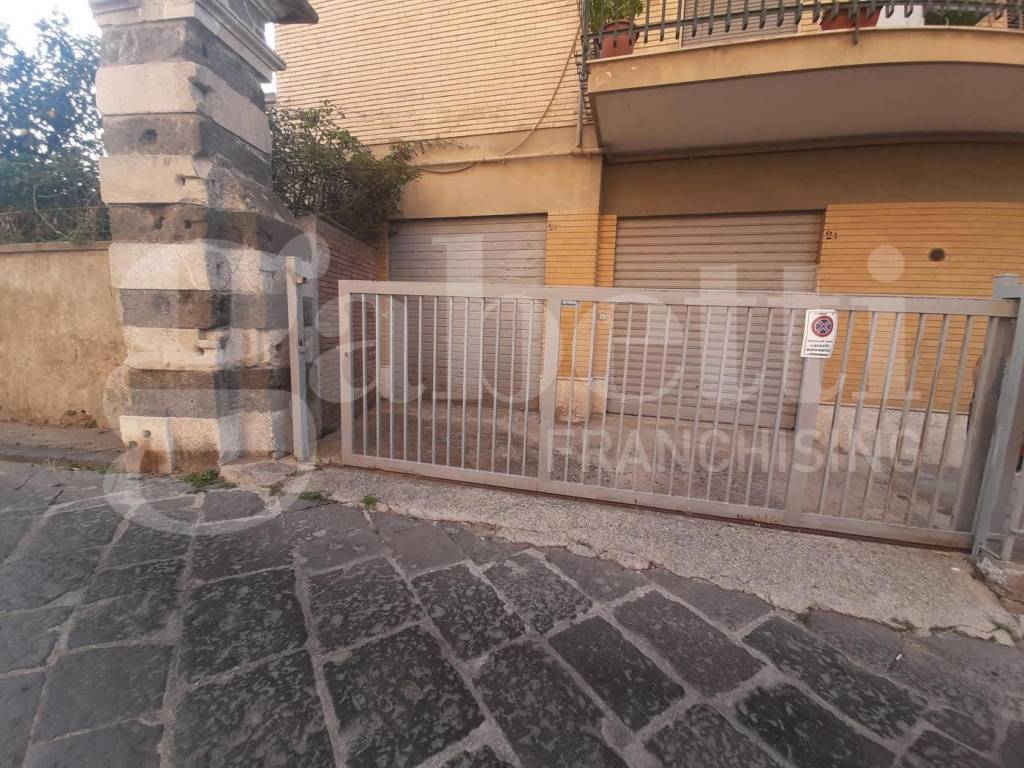 Box / garage a Capua in VIA FUORI PORTA ROMA, snc - Foto 2