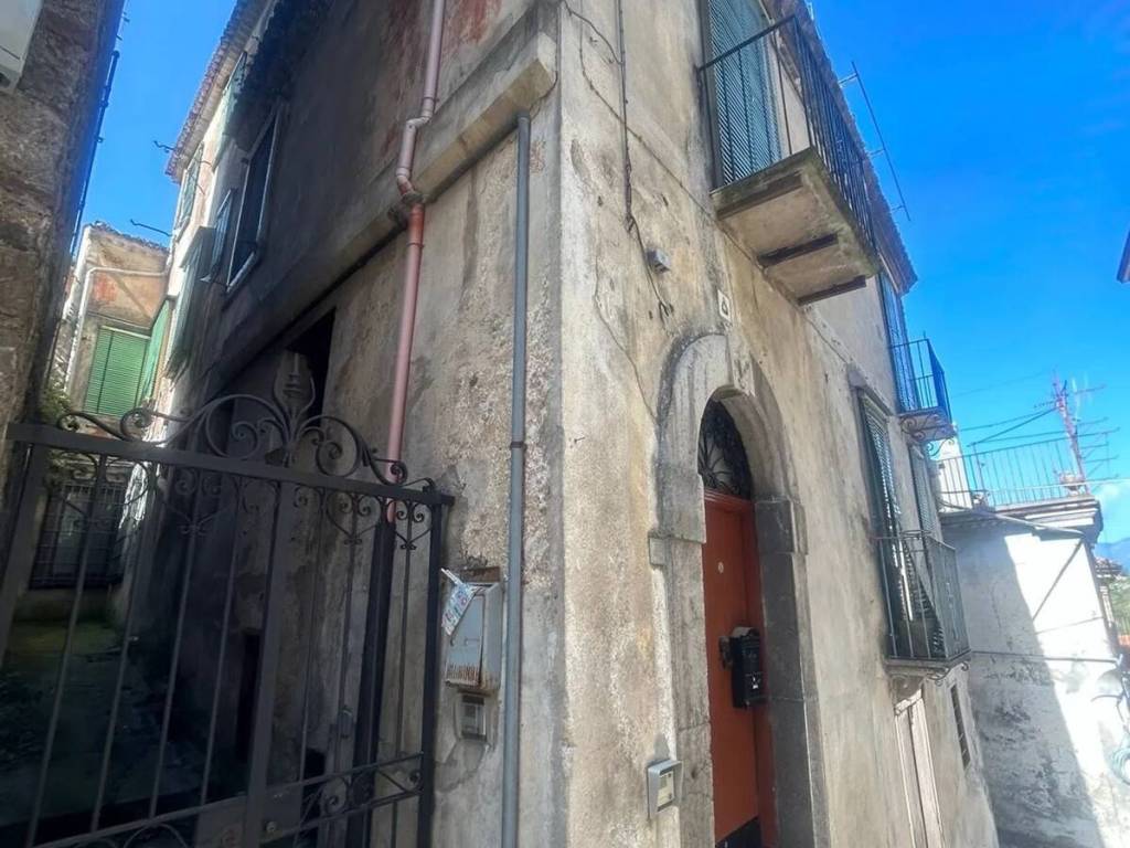 Villa a Lauria in Via Giovanni Da Procida S.N.C. - Foto 5